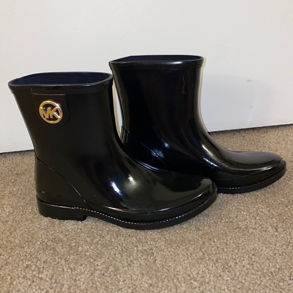 MICHAEL KORS RAIN BOOTS